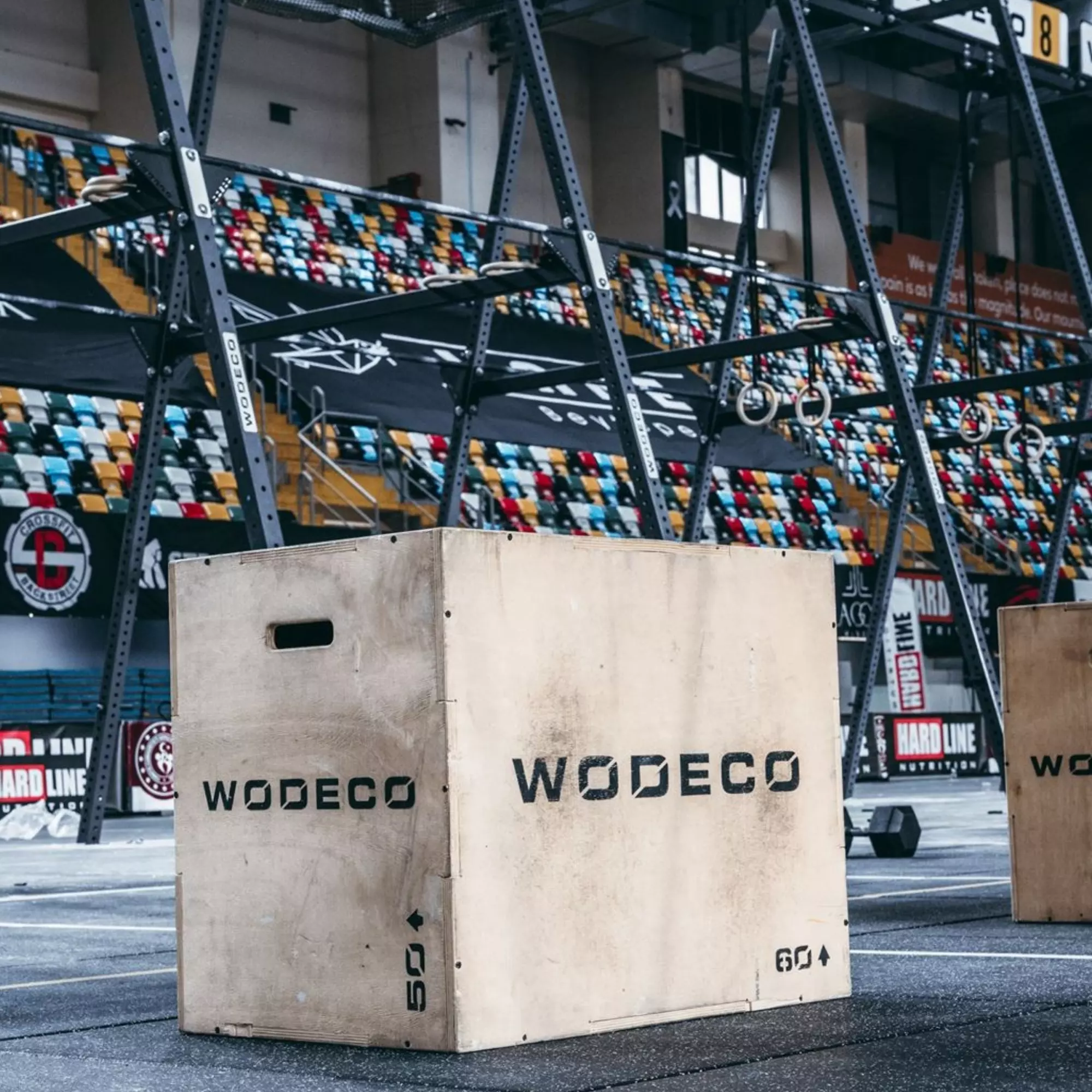 jump box, box, atlama kutusu, sıçrama kutusu, iç mekan,