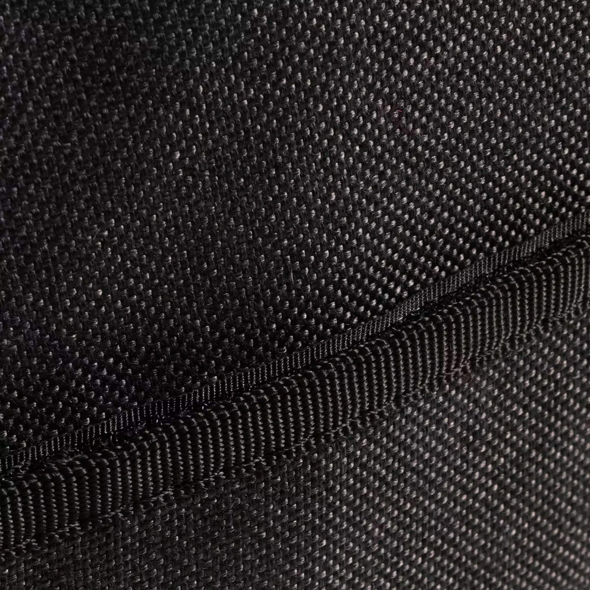 Strongman Bag Kumaş Dokusu