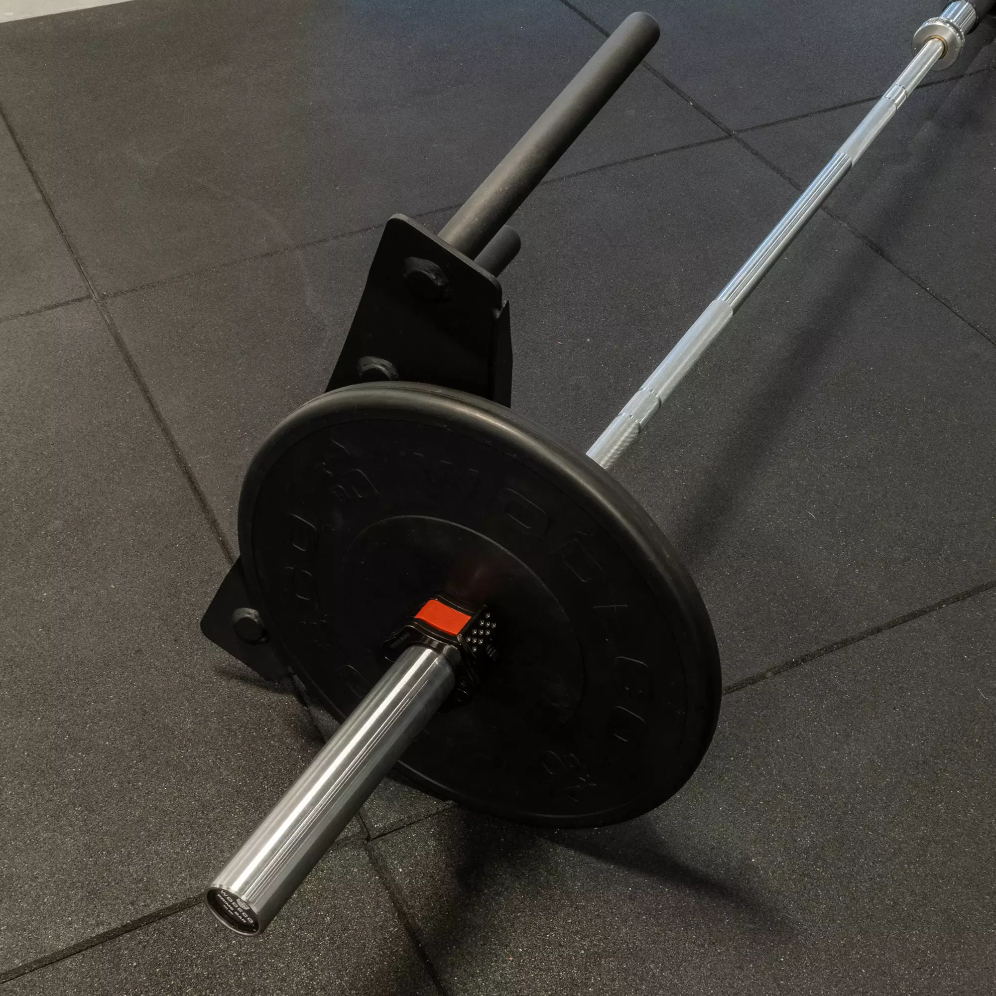 T-Row bar ve klips takılı halde