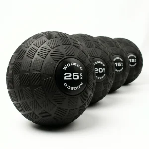 Grip yüzeyli zıplamayan slam ball ile fonksiyonel antrenman